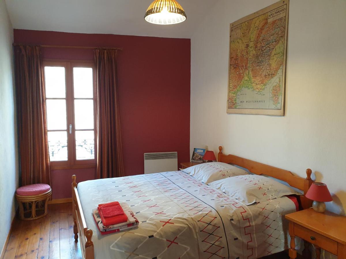 Apartamento Le Logis De La Tour Aviñón Exterior foto