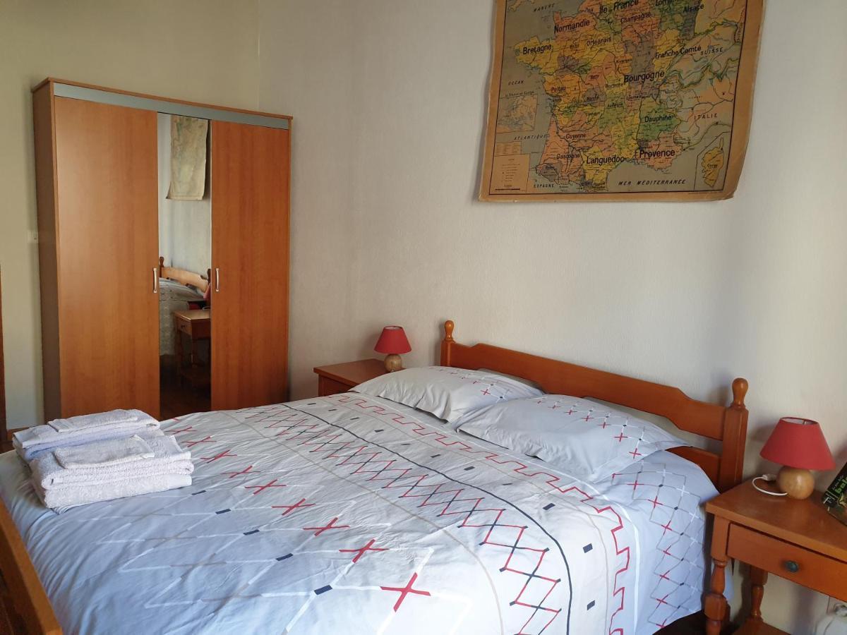 Apartamento Le Logis De La Tour Aviñón Exterior foto
