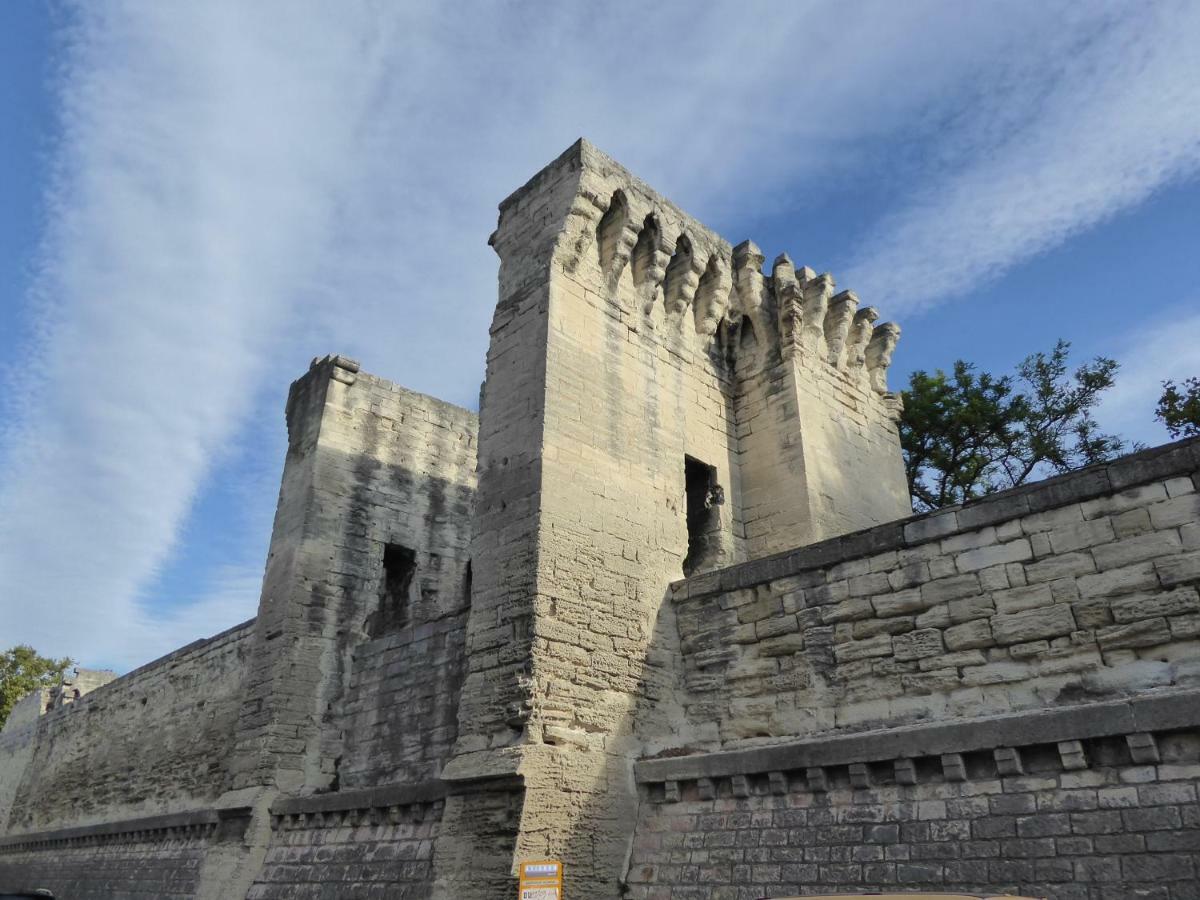 Apartamento Le Logis De La Tour Aviñón Exterior foto